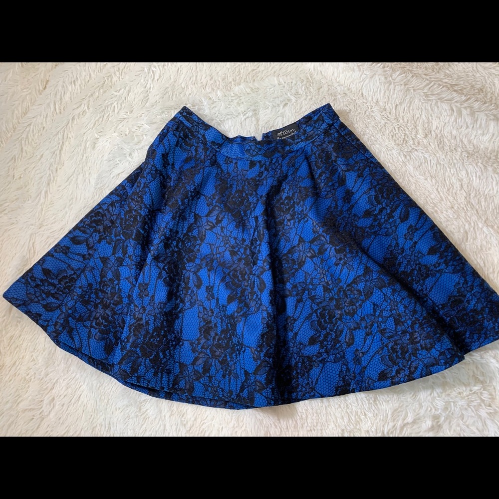 Blue circle skirt